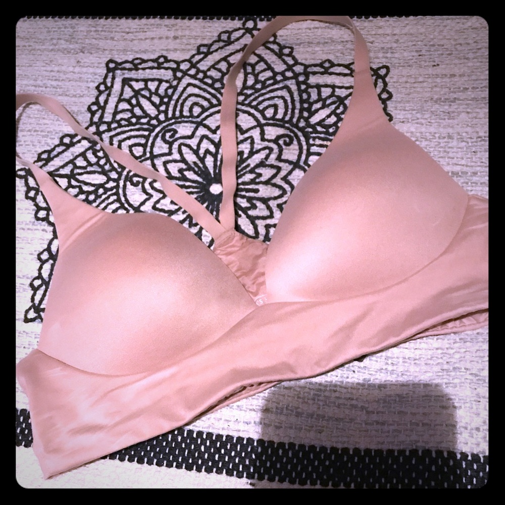 VS Easy bra size 32B